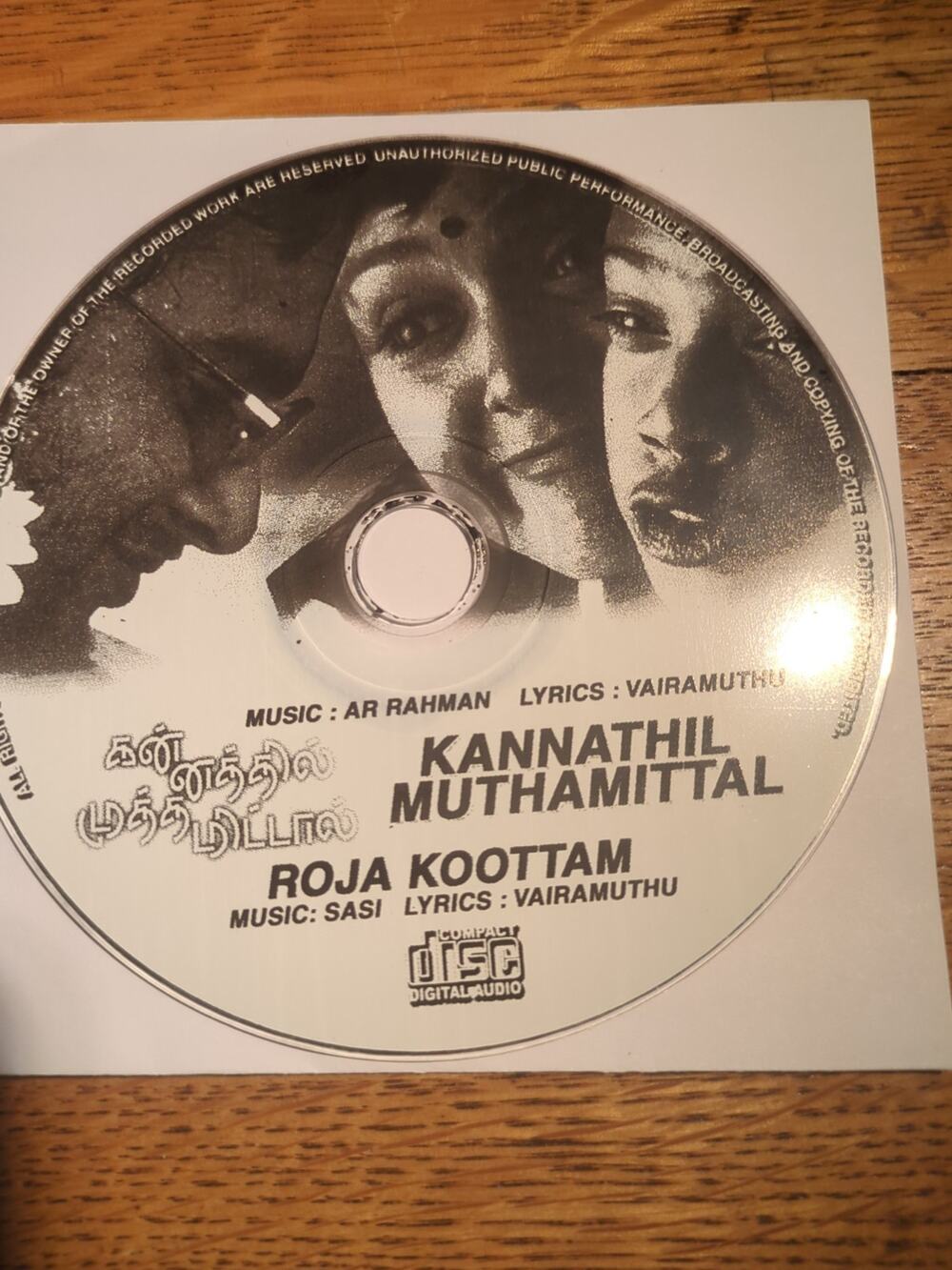 Kannathil Muthamittal – A.R.Rahman Roja Koottam Audio CD India Disc Only